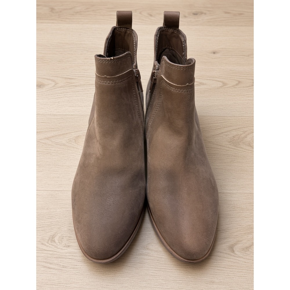 MIA Womens Taupe Faux Suede Ankle Booties Side Zip Stacked Block Heel Size 6.5 - Picture 5 of 7
